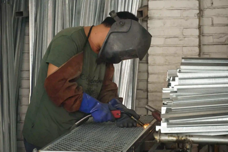 scaffolding production line (13)