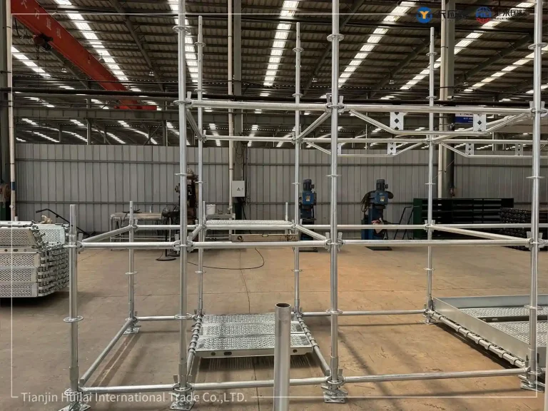 Ringlock scaffolding system assembled in the factory for a South America construction project